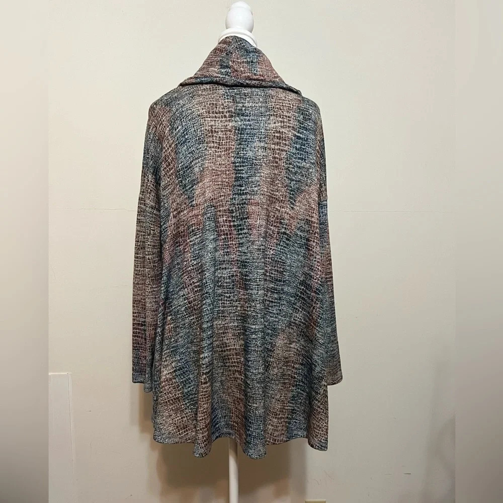 Cha Cha Vente Cowl Neck High Low Sweater Top Size Medium - Picture 4 of 12